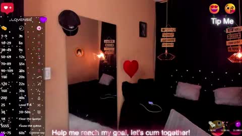 Snapshot of andrius_24 chatting on 07.04.26 online show from 07.04.26