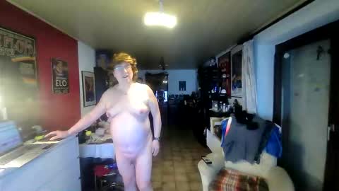 androgynia online show from 10.13.25