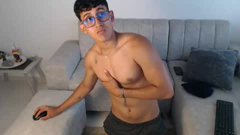 Androx boy online show from 10.28.25