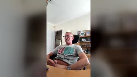Snapshot of andy1234518 chatting on 07.14.26 andy1234518 online show from 07.14.26