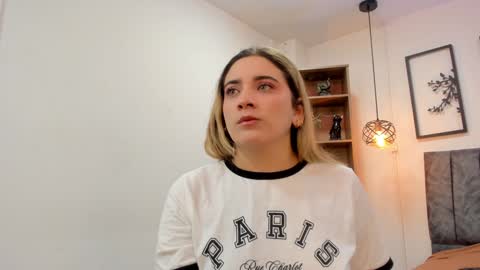 andy_and_emma online show from 01.23.25