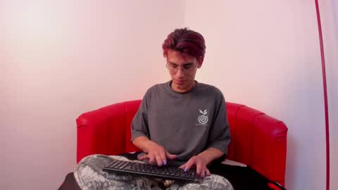 andy_dluxe online show from 05.11.26