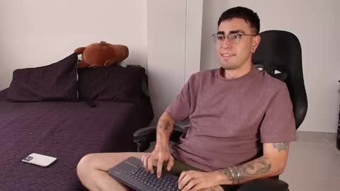 Andres online show from 02.24.25