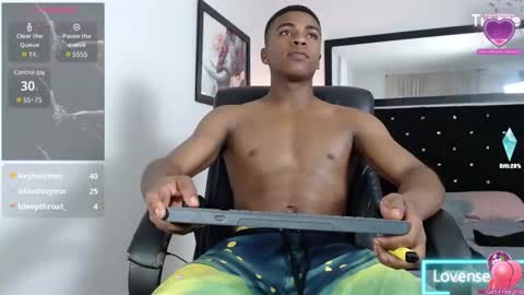 andy_smith333 online show from 02.25.25