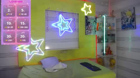 Snapshot of andy_staar18 chatting on 12.18.25 andy online show from 12.18.25