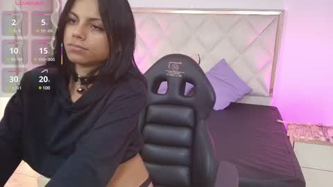 Snapshot of andy_tay1 chatting on 02.25.25 Andy tay online show from 02.25.25