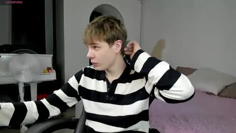 Mandy and Andy online show from 11.29.25