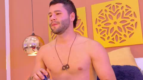 Snapshot of andyknoxx chatting on 01.06.26 Andy online show from 01.06.26