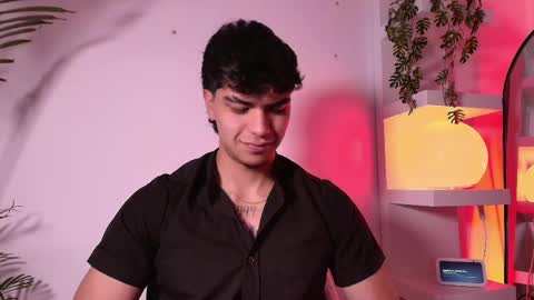 andypalmerr online show from 04.17.26