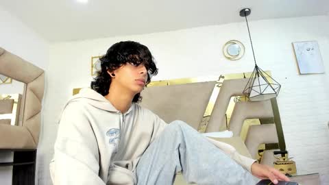 andyxibrat online show from 10.26.25