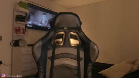      online show from 11.15.25