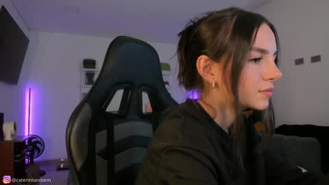      online show from 04.01.26