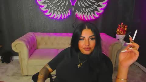 Snapshot of anemariejolie chatting on 09.10.25 Anne online show from 09.10.25