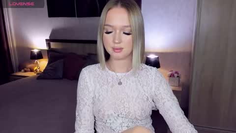 Anfisa online show from 10.29.25