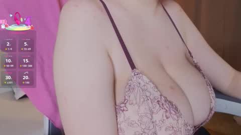 Snapshot of ange_boob chatting on 02.09.26 Ange online show from 02.09.26