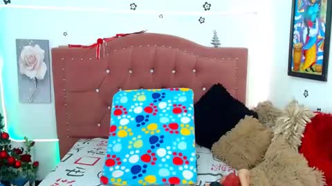 Snapshot of ange_drty chatting on 12.30.24 ange_drty online show from 12.30.24