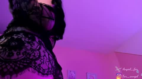 Angel  online show from 04.19.26