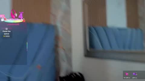 angel__red_ online show from 10.31.25