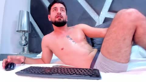 Snapshot of angel__stone chatting on 05.25.26 Angel online show from 05.25.26