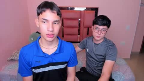 Snapshot of angel_and_jef chatting on 11.23.25 Angel and Jeff online show from 11.23.25