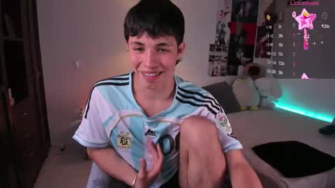 Angel   help me with 100 thumbs up online show from 09.15.25