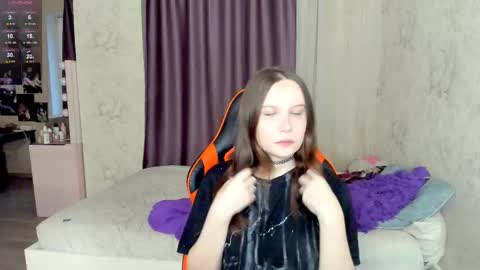 Fallen Angel online show from 10.11.25