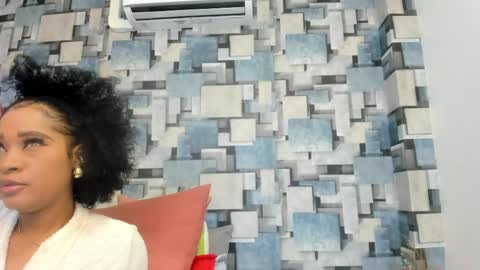 Snapshot of angel_dthroat chatting on 05.12.26 ANGHEL online show from 05.12.26