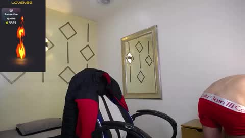 Snapshot of angel_dusstt chatting on 11.22.25 Angel Dusstt online show from 11.22.25