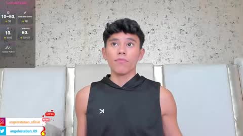 ngel Esteban  online show from 01.25.25