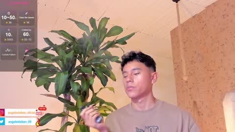 ngel Esteban  online show from 02.02.25