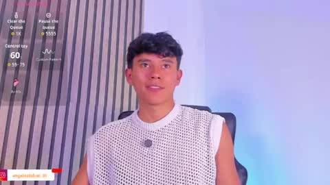 ngel Esteban  online show from 04.22.26