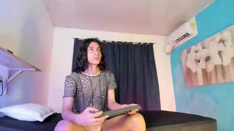Angel of your dreams online show from 10.27.25