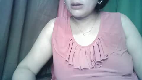 Snapshot of angel_melodyxx chatting on 02.10.25 angel_melodyxx online show from 02.10.25