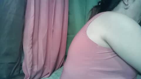 Snapshot of angel_melodyxx chatting on 02.10.25 angel_melodyxx online show from 02.10.25