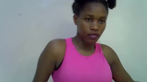 Snapshot of angel_mia5 chatting on 11.09.25 angel_mia5 online show from 11.09.25