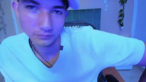 Snapshot of angel_of_sinn chatting on 04.11.26 angel_of_sinn online show from 04.11.26