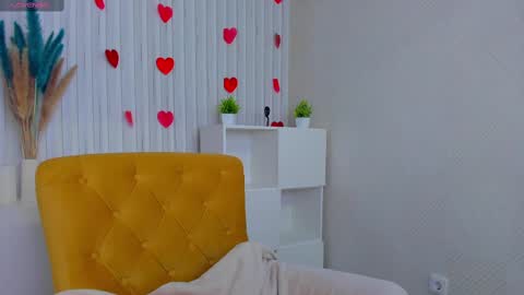 Angel  My schedule GTM2 Mon Tue Wen Thu Fri 0900am-0400pm online show from 03.05.25