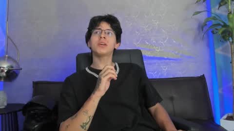 Snapshot of angel_scott2 chatting on 02.22.26 angel_scott2 online show from 02.22.26