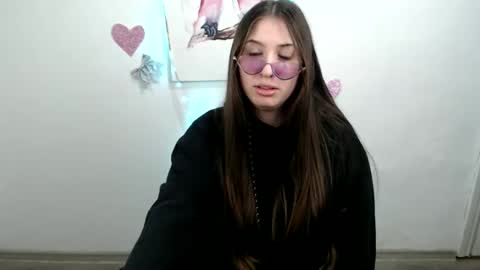 Snapshot of angel_silenia chatting on 01.13.26 angel_silenia online show from 01.13.26