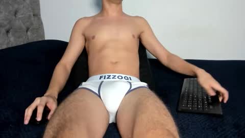 Snapshot of angel_sunshine chatting on 09.25.25 Angel online show from 09.25.25