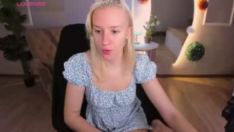 Snapshot of angel_tessa chatting on 07.02.26 Angelica online show from 07.02.26