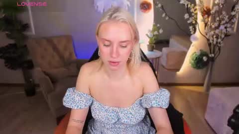 Snapshot of angel_tessa chatting on 07.03.26 Angelica online show from 07.03.26