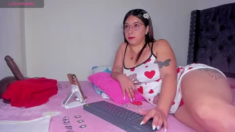 Snapshot of angela_ivanova chatting on 04.20.26 Angela online show from 04.20.26