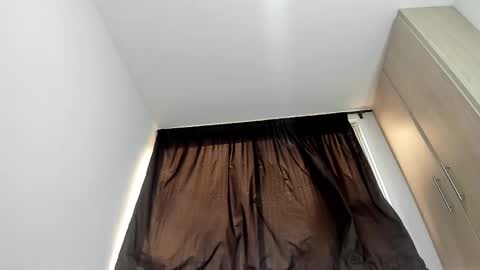 Angela online show from 02.11.25