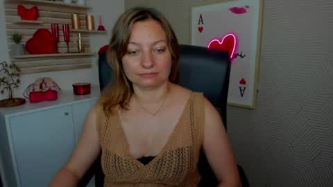 Snapshot of angela_samt chatting on 06.29.26 Angela online show from 06.29.26