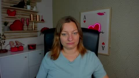 Snapshot of angela_samt chatting on 07.07.26 Angela online show from 07.07.26
