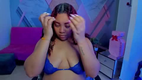 Angela online show from 11.06.25