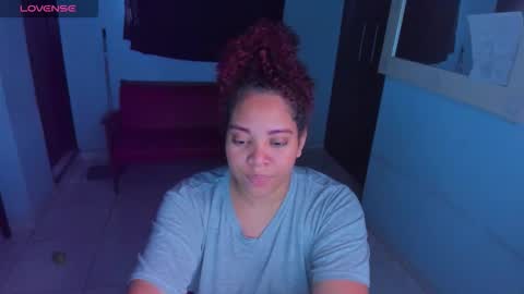 Angela online show from 11.22.25