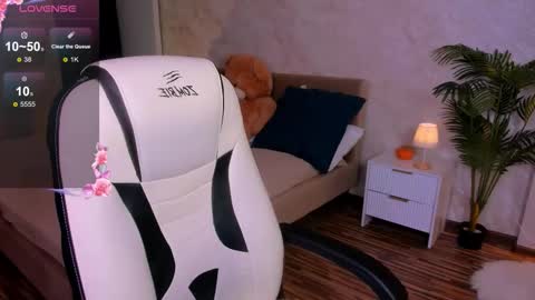 angelanabelle online show from 11.14.25