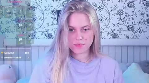 Snapshot of angelanty chatting on 06.19.26 Darsi Anty online show from 06.19.26